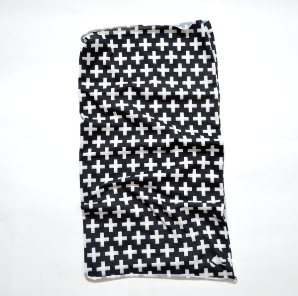 The "Cross" Tunnel Scarf - ArgusCollar